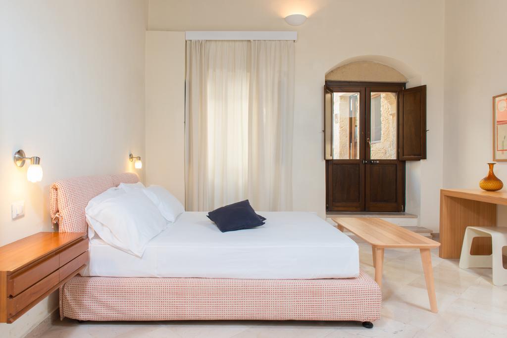 Suite Palace Castromediano Lecce Exterior foto